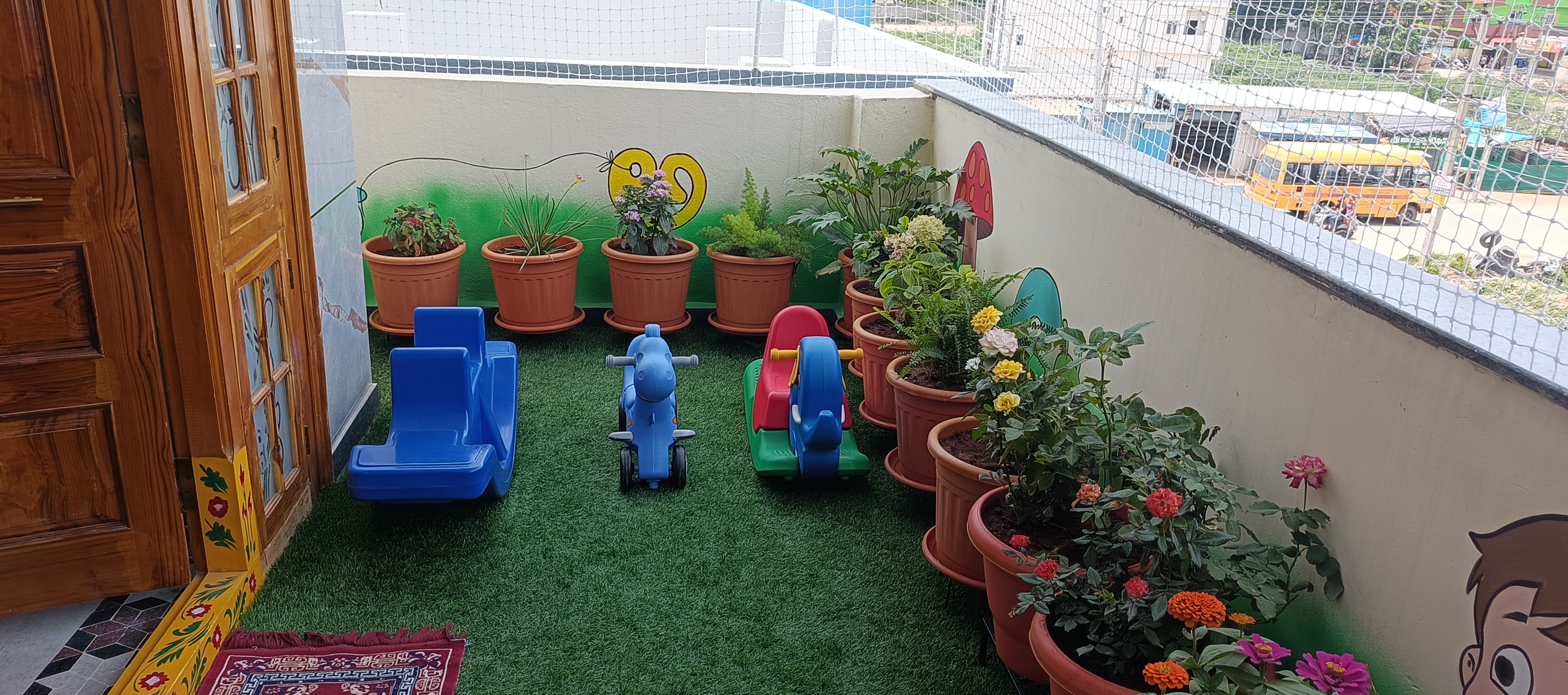 Children playing interactively in the indoor activity zone